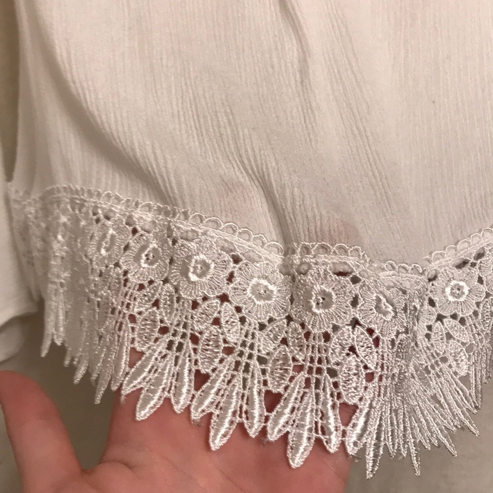 White Lace Flare / Bell Sleeve Boho Top - Picture 4 of 5